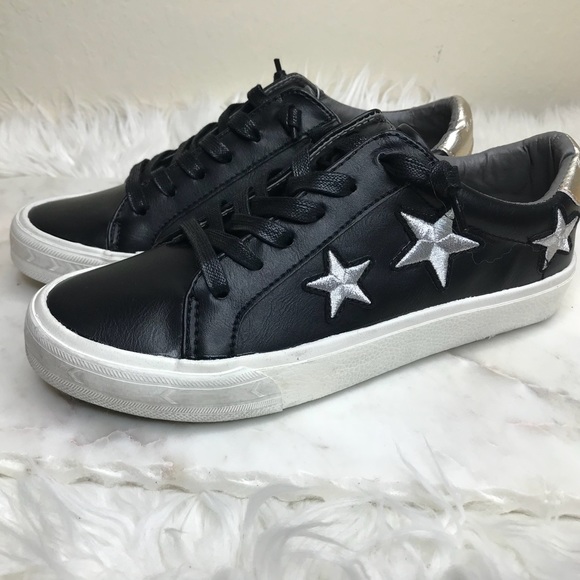 🆕 Vintage Havana Trendy Stars Sneakers NWT
